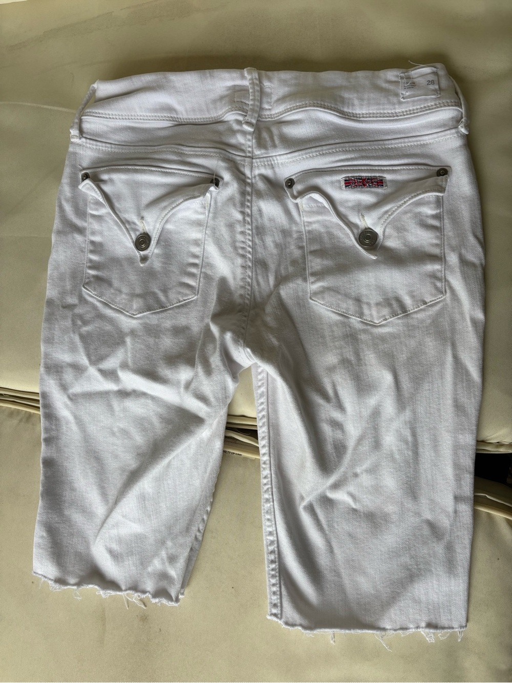 Hudson cutoff shorts